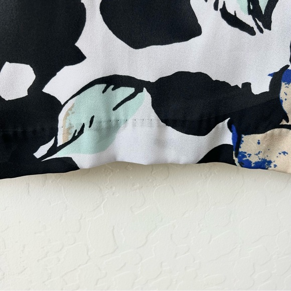 Liz Claiborne Blouse with built in Cami, Blue, Black and White, Size L - Picture 3 of 11